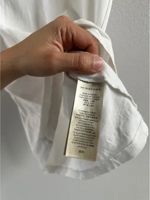 Burberry Women's White T-shirt Size XS thumbnail 4