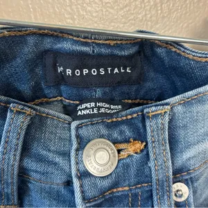 Aeropostale‎ Women’s Jeans Jeggings Super High Rise Ankle Stretch Distressed 00 thumbnail 3