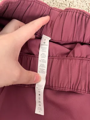 Lululemon Shorts thumbnail 3