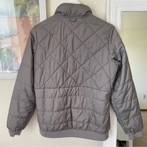 The North Face Monarch Quilted Puffer Jacket in Grey Women’s Medium thumbnail 10