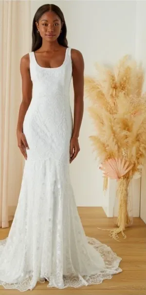 LULU's Romantic Elegant Bridal Wedding Embroidere Lace Sophisticated Gown thumbnail 1