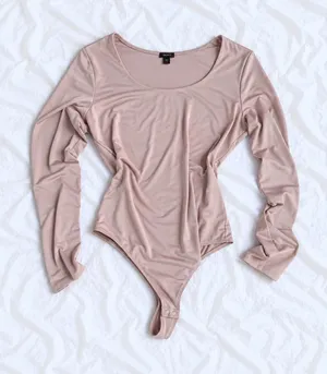 Express Body Contour Long Sleeve Bodysuit – Size Large thumbnail 1