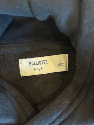 Plain black Hollister hoodie  thumbnail 2
