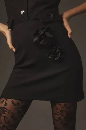 NWT Anthropologie Maeve Black Floral Appliqué Mini Skirt. Size 14 thumbnail 1