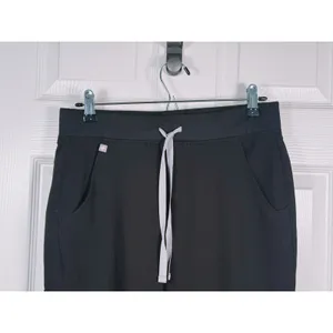 FIGS Women's Zamora Jogger Scrub Pants Size Small Black Medical Workwear Utility thumbnail 5