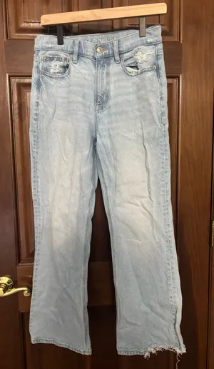 Light Wash Distressed 90s Flare Jeans Size 4 Short thumbnail 1
