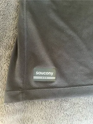 Saucony Women’s Black Long Sleeve Running Shirt thumbnail 4