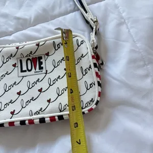 Brighton Love Scroll Canvas‎ Crossbody Bag Purse White Red Black Hearts thumbnail 5