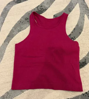 Lululemon tank top thumbnail 1