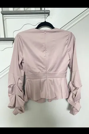 BANJUL V Neck Ruffle Sleeve Peplum Blouse thumbnail 4