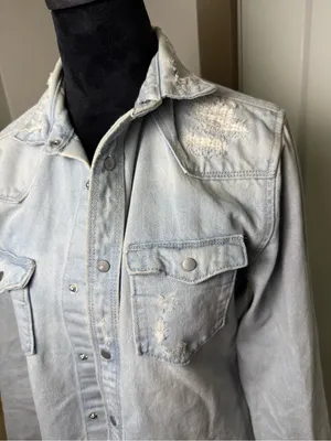 Zara Relaxed Fit‎ Medium Distressed Wash Button Front Jean Denim Jacket Button S thumbnail 2