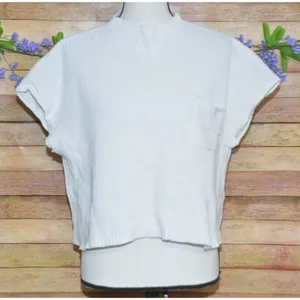 Olivaceous Ladies White Crop Cap Sleeve Sweater Top Size L Ribbed Mock Neck thumbnail 2