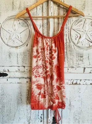 Moa Moa Floral Red Women's Top thumbnail 1