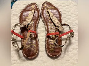 Sam Edelman Gigi Thong Sandals Size 6.5 Buckle Closure Reptile Print Leather thumbnail 6