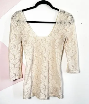 Intimately Free People White Lace Top Sz‎ Small Festival Boho thumbnail 1
