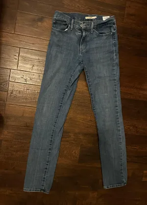 levi’s slimming jeans thumbnail 1