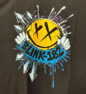 Blink 182 Smiley Face Splash Rock T-shirt size XL thumbnail 2