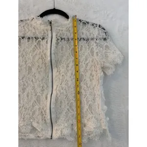 Zara Trafaluc White Lace Crop Top Short Sleeve Full Zip Back Textured Floral M‎ thumbnail 7