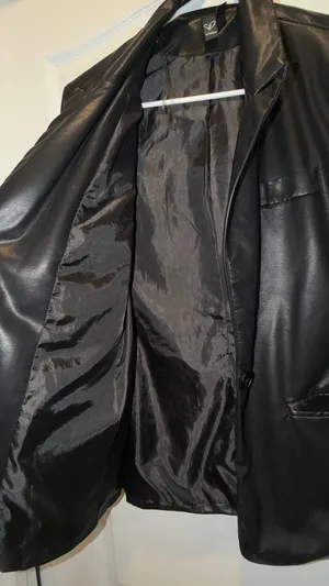 Windsor black faux leather blazer in size M #blazer #fauxleather thumbnail 5
