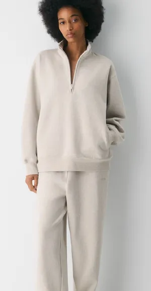 Aritzia Tna Cozy Sweatfleece Boyfriend 1/2 Zip Sweatshirt thumbnail 1