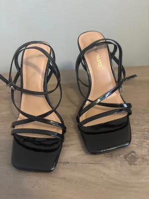 Dream Paris Heels Black thumbnail 2
