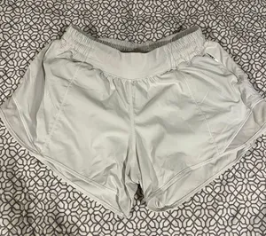 Lululemon Hotty Hot Short 2.5” thumbnail 1