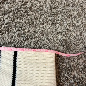 Tahari Striped Cropped Sweater thumbnail 11