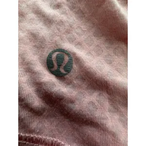 Lululemon Shirt Womens 2 Coral Pink Digni Tee Long Sleeve Lightweight #HHH9-1 thumbnail 3