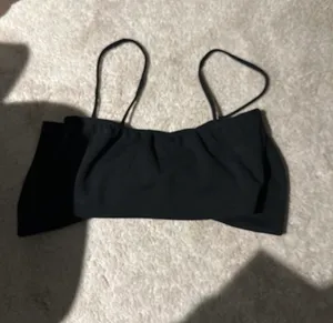 Windsor NWT Sz S Adorable Black Crop Top W Large Bow thumbnail 2