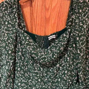 Reformation Camii Long Sleeve Chiffon Minidress‎ in Green Floral Parsley Size 0 thumbnail 6