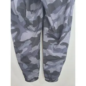 Old Navy Active StretchTech Camo Joggers‎ Grey Charcoal Medium Zipper Pockets thumbnail 10