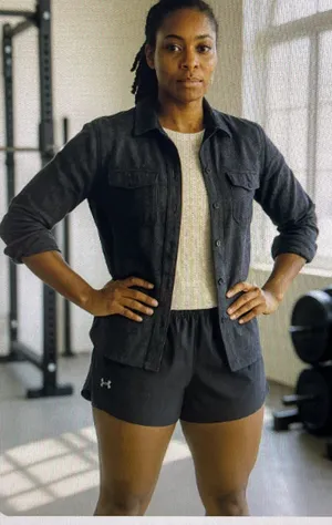 Under Armour Fly By 2.0 Running Shorts Black Womens Size XL Loose Activewear thumbnail 1