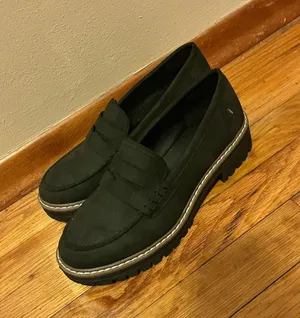 Loafers Black Size 7 thumbnail 1