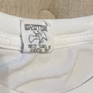 Led Zeppelin oversized Tshirt- American Eagle XS thumbnail 3