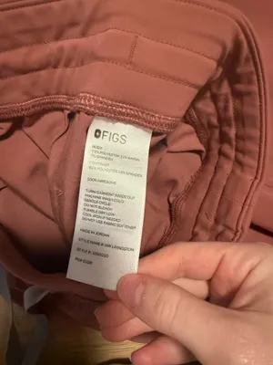 FIGS Scrub Pants High-Waisted Livingston Basic Mauve thumbnail 2