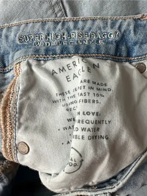 American Eagle Super High- Rise Baggy Wide Leg Ankle Jeans thumbnail 4