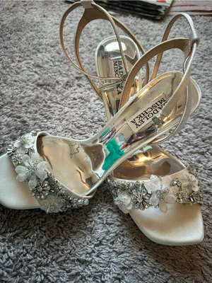 Badgley Mischka Ivory Satin Crystal Floral Open-Toe Heels thumbnail 3