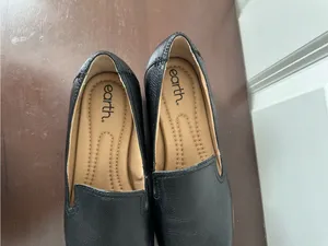 Earth Black Leather Edna Loafer Size 9.5 Wide thumbnail 9