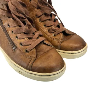 UGG Blaney Brown Leather High Top Sneakers Tassel Side Zip Womens Size 7.5 Shoes thumbnail 8