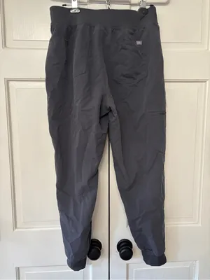 Figs Zamora Charcoal Gray Jogger Scrub Pants Red Drawstring Size Large Petite thumbnail 7