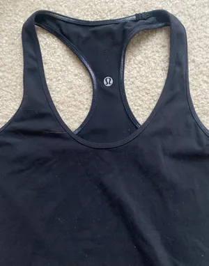 Lululemon Black Tank thumbnail 4