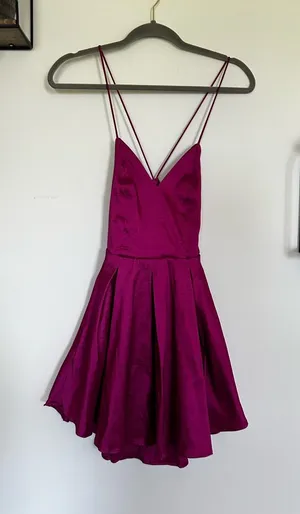 Lucy in‎ the Sky Magenta V Neck Strappy Open Back Mini Dress Size Small thumbnail 1