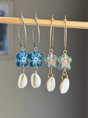 Handmade quality Czech glass flower beads & natural cowrie seashell hoop dangle earrings 🌀💕 thumbnail 8