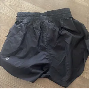 Lululemon Step Out High Rise Short 3" thumbnail 4