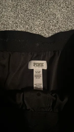 PINK velvet shorts thumbnail 4