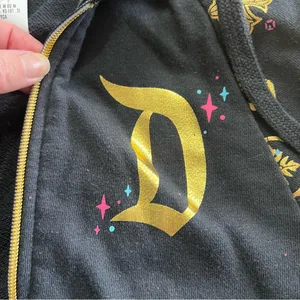 Disney Parks Gold D Logo Zip Hoodie Black Graphic Sleeve Size M thumbnail 2