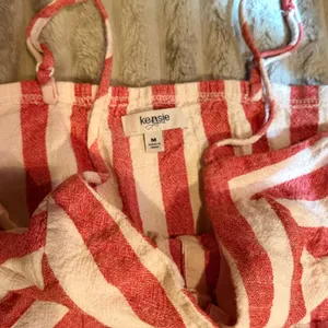 Kensie Jeans Red White Striped Linen Blend Wide Leg Cropped Jumpsuit Medium thumbnail 3
