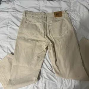BDG Cream Colored Jeans  thumbnail 2
