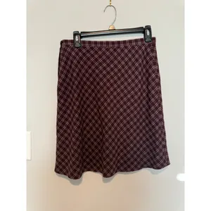 Abercrombie & Fitch Burgundy Plaid Wool Blend A-Line Skirt Size 6 Vintage Style thumbnail 2
