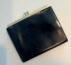 VINTAGE | kissy lock wallet, coin purse thumbnail 1